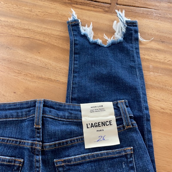 L’AGENCE Paris high rise distressed jeans size 26 - Picture 3 of 5